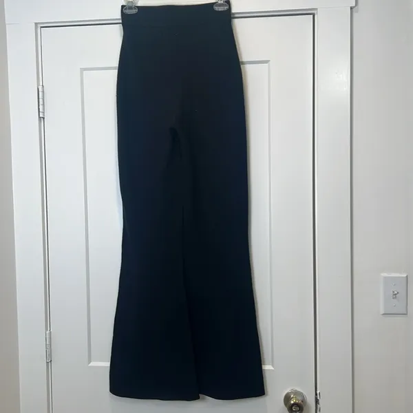 Anthropologie Black Wide Leg pants size XS. - Image 4
