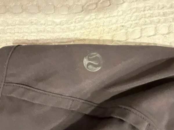 Lululemon Run Times Short II *4" Black (44) - Image 4