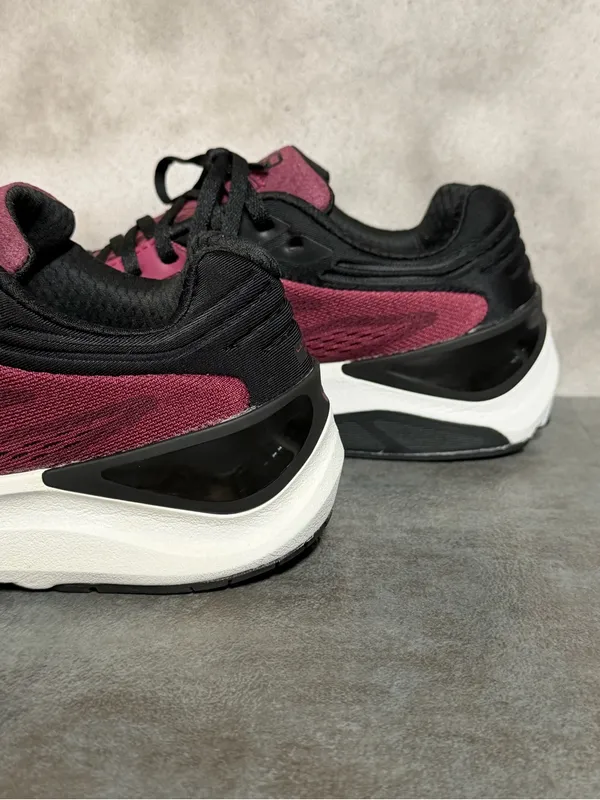 Topo Athletic Ultrafly 3 Women's Burgundy Running Shoes Size 7.5 - Image 14