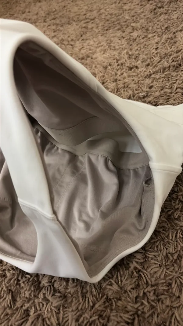 Lululemon white tank top - Image 5