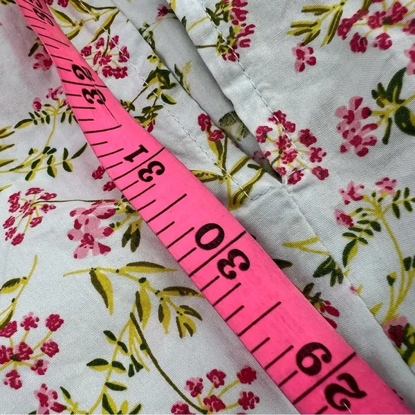 J.‎ Crew Short-Sleeve Smocked Dress in Meadow Floral Size Medium - Image 9