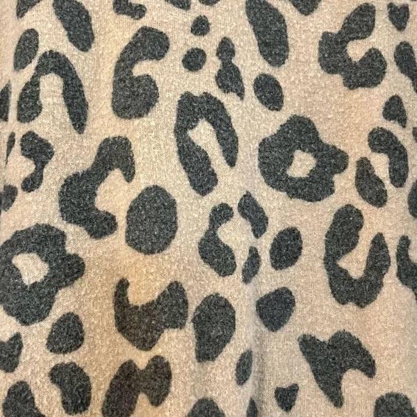 Cherish Women’s Leopard Soft Sweatshirt Medium - Image 3