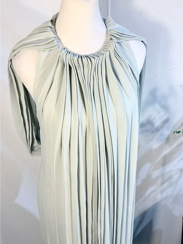 ☀️COS Pale Green Pleated Cape Sleeve Maxi Dress Minimalist Sz 8🧡 - Image 4