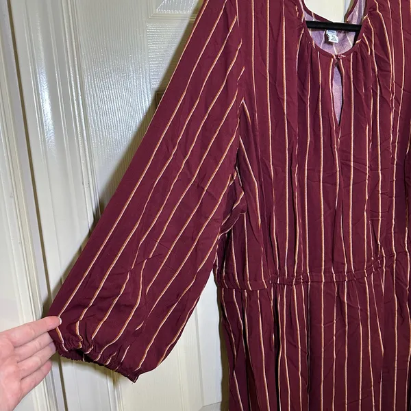 Old Navy Waist Defined Striped Keyhole Dress Plus Size 3X Long Sleeve Red Maroon - Image 4