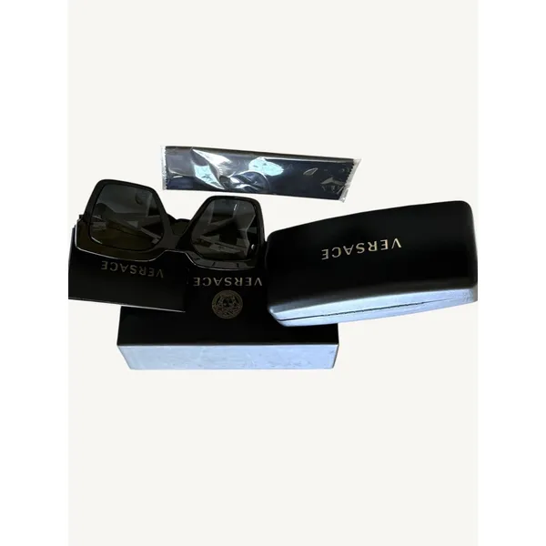 Versace VE4458 GB1/87 Black Gold Medusa Sunglasses NWT - Image 12