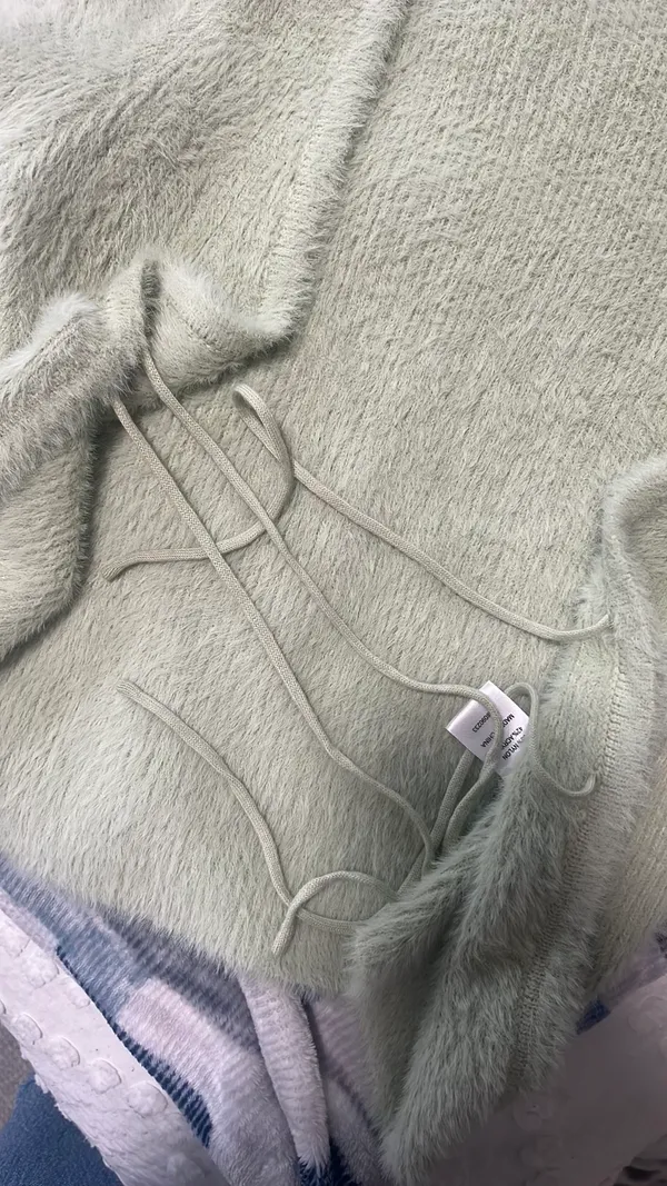 Kendall & Kylie Knit Cardigan - Image 4