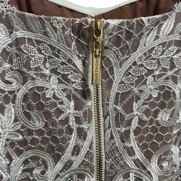NEW NWOT Bronx & Banco Tiffany Blanc Lace Midi Dress In White - Image 8