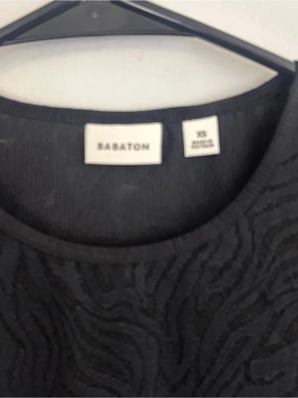 Babaton Aritzia Black Short Sleeve Crew Neck Shape Lace Bodysuit Like New XS - Image 9
