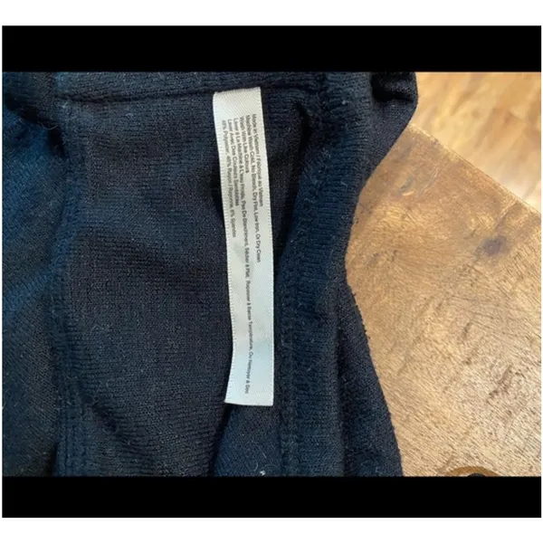 Wilfred Aritzia free wrap crop top - Image 2