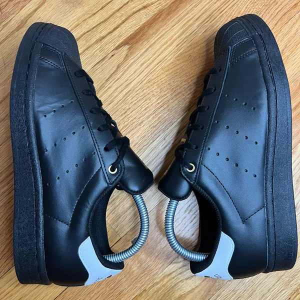 Adidas 2020 Superstar Stan Smith VS Superstar Black FX7888 Size 5.5M/7W NO BOX - Image 2