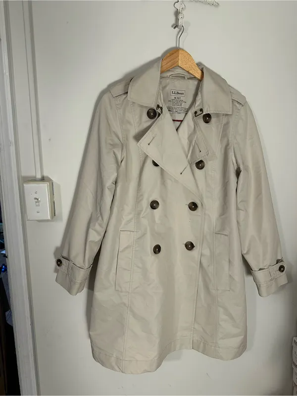 LL Bean tan trench coat medium petite Size undefined - Image 2