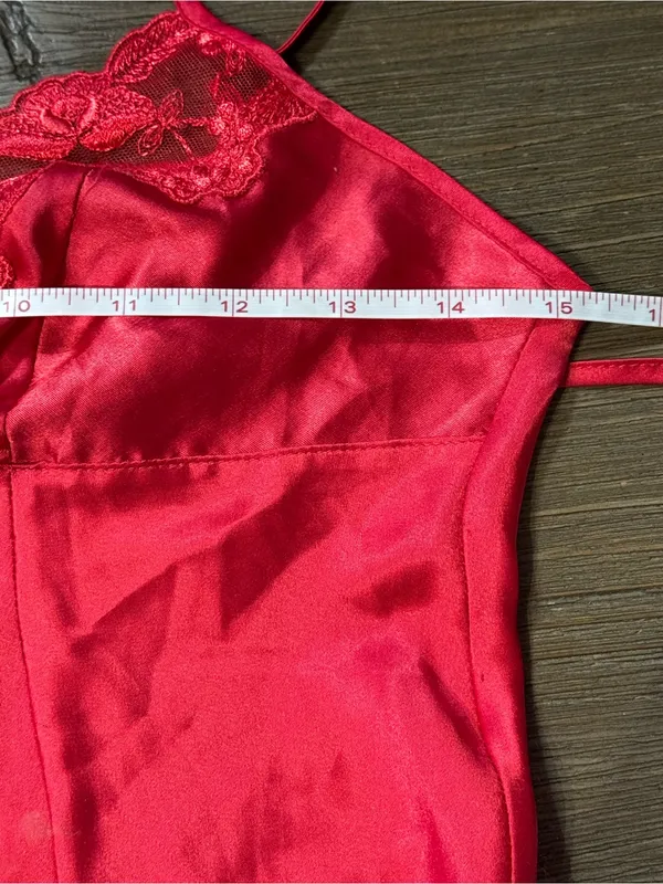 Y2K Vintage Victoria's Secret Red Satin Lace-Trim Chemise - Image 4
