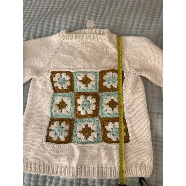 Cottage Core Granny square crochet sweater - Image 4