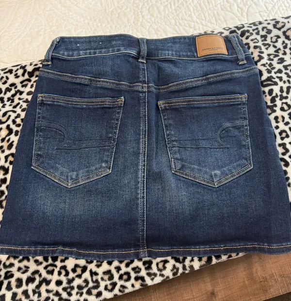 American Eagle Jean Skirt - Image 3