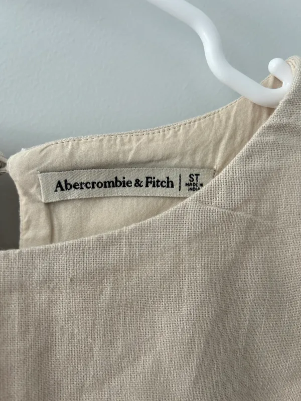 Abercrombie Linen Cream Dress - Image 4