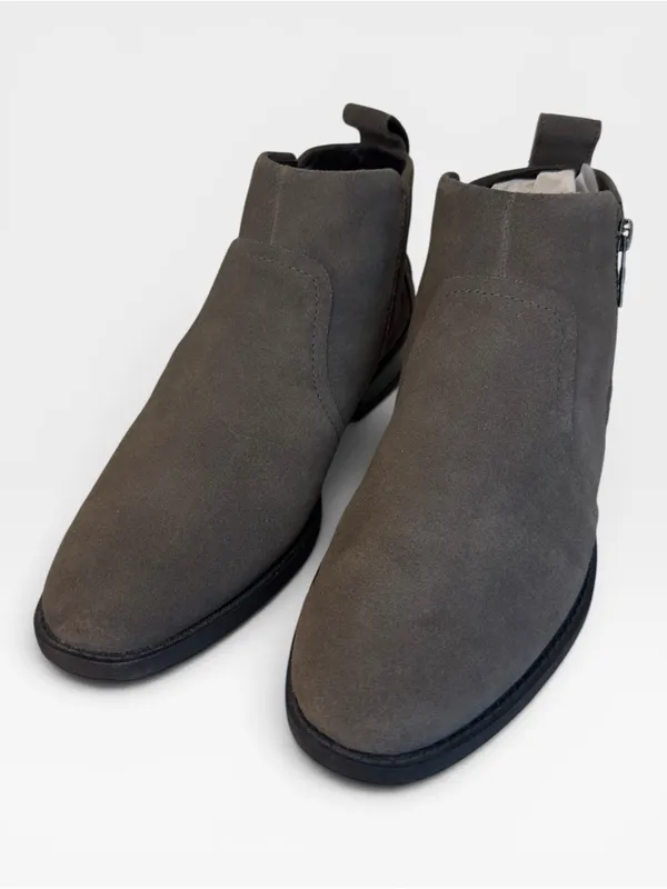 UGG Aureo 2 Gray Suede Zip Ankle Boots Booties Size 6 NWOT - Image 7