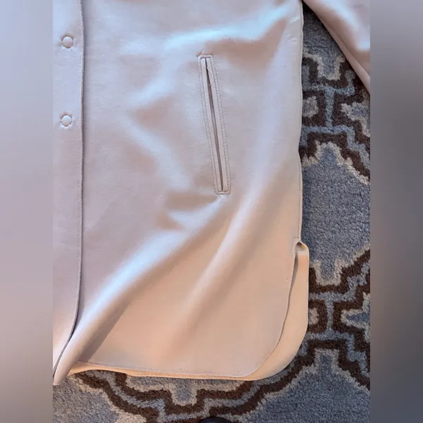 Carolina Belle Soft Cream /Tan Trench Coat LG - Image 4