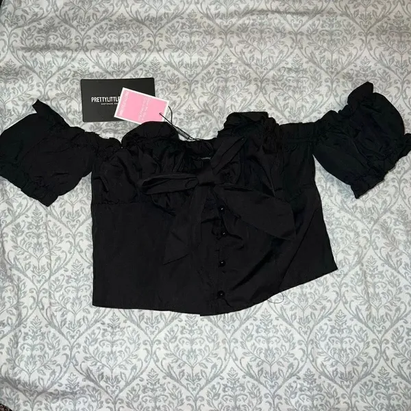 Petite Black Frill Detail Crop Blouse PLT size 6 - Image 4