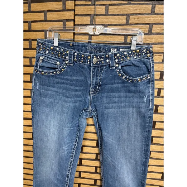 Miss Me‎ Studded/Blingy Jeans Size 31 - Image 4