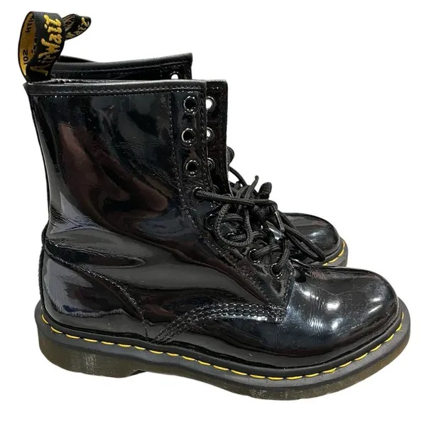 Dr. Martens Black Patent Leather Moto Combat Boots size 9 style 11821 - Image 4