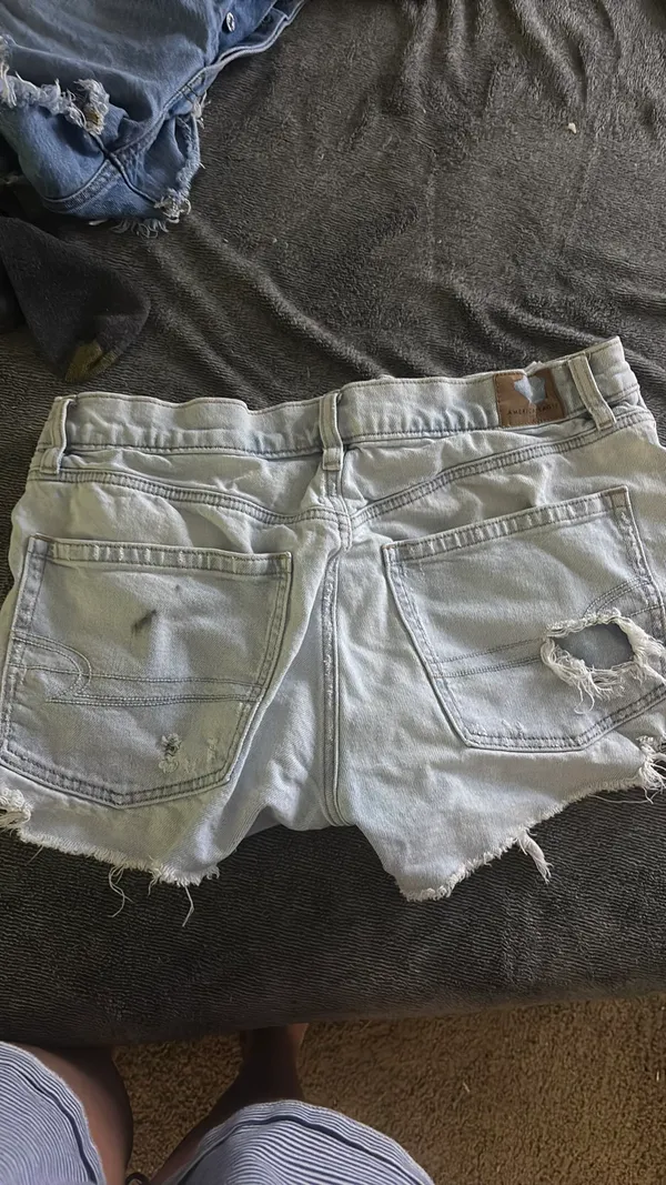 American Eagle Shorts - Image 3