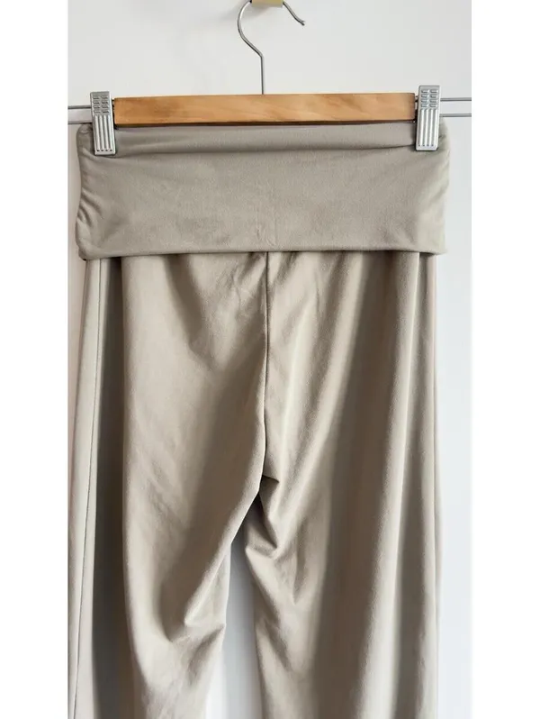 Kimberly C Soft Foldover Flare Pants Taupe Lounge Yoga Stretch Small - Image 8