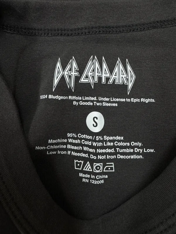 NWT Def Leppard Grey Short Sleeve Baby Tee - Image 4