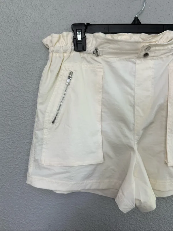NWT Calia High Rise Paperbag Shirts Size Medium 3.5" Inseam - Image 5