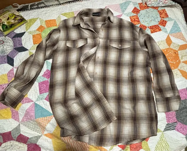 Pretty Little Thing Flannel Oversized - Image 2