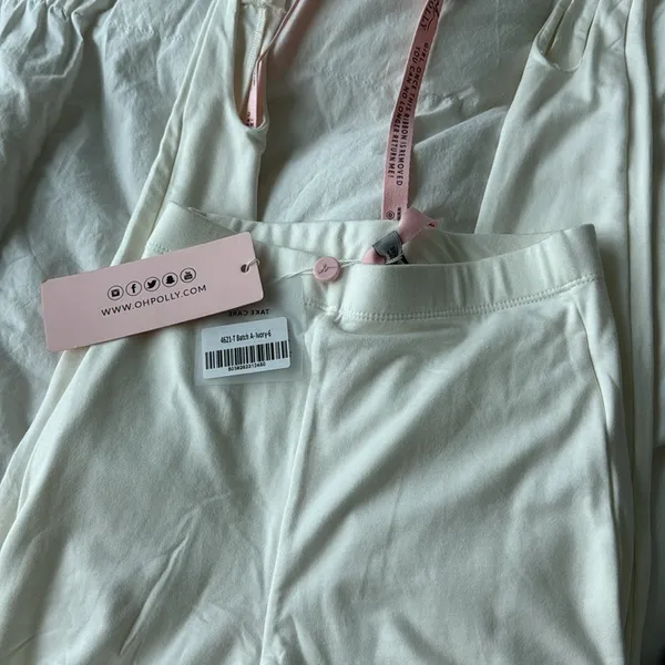 Oh Polly IN FORM Stirrup Leggings in Ivory - Image 6