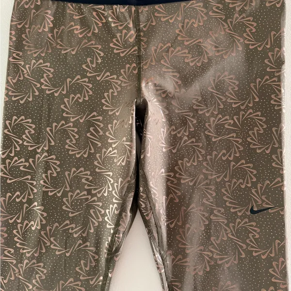 Nike Pro Dri-FIT Women s Mid-Rise Leggings - Image 8
