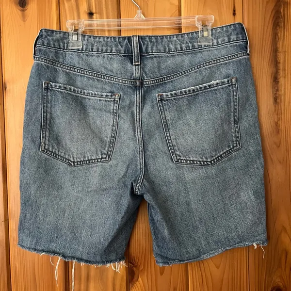 Chico's Jean Shorts Relaxed Vintage Short Blue Denim Cutoff‎ Size .5 (US 6) - Image 2