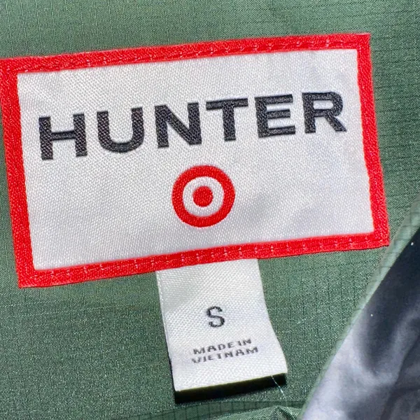 EUC HUNTER X TARGET Green & Orange Rain Jacket with Front Kangaroo Pocket - Image 3