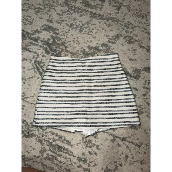 Zara Striped Cotton Blend Skort White Navy High Waist Shorts Skirt S - Image 2