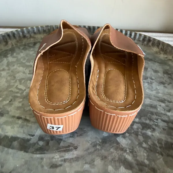 Women's NEW Wedge Slip On Tan Colored Open Toe Shoe #260768 - Image 4