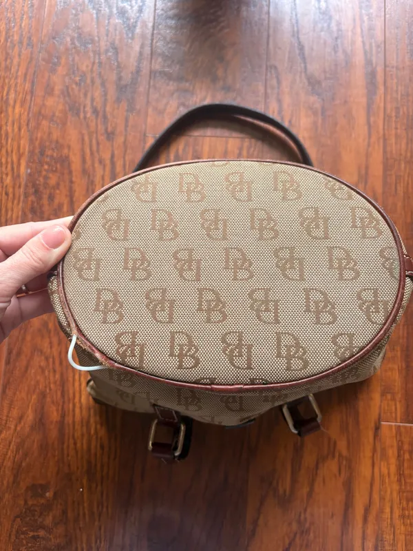 Dooney & Bourke Bag - Image 4