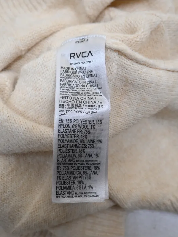 RVCA Women's M Cream Vineyard Turtleneck Boxy Knit Sweater in Oatmeal - Image 13