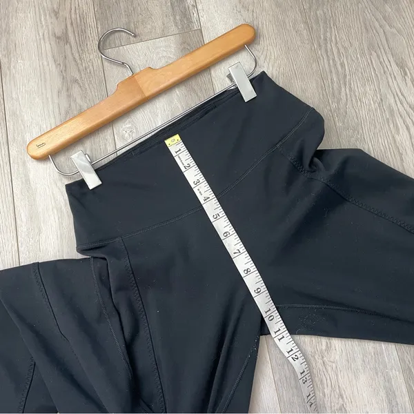 Nike Flare Leggings fitted split leg womens Black (medium) athleisure workout - Image 7