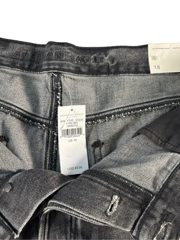 American Eagle Jorts Womens 18 Black Denim 90s Boyfriend Bermuda Raw Hem NWT - Image 4