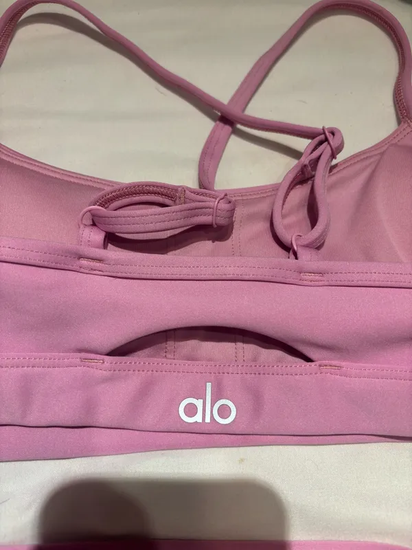 Alo Yoga Set Airlift - Image 4