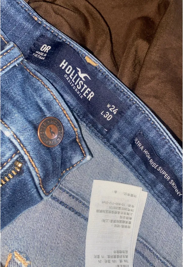 Hollister ultra high rise Skinny Jeans - Image 2