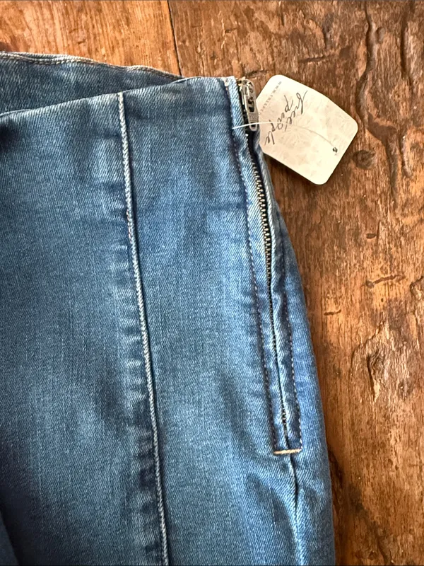 We The Free Denim Bella Moto Mid Rise Skinny Jeans Zip Ankle Size 27 NEW - Image 7