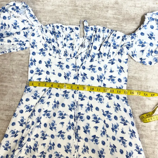 Kutumai Women Medium Blue White Floral Maxi Dress Off Shoulder Milk Maid Cottage - Image 4