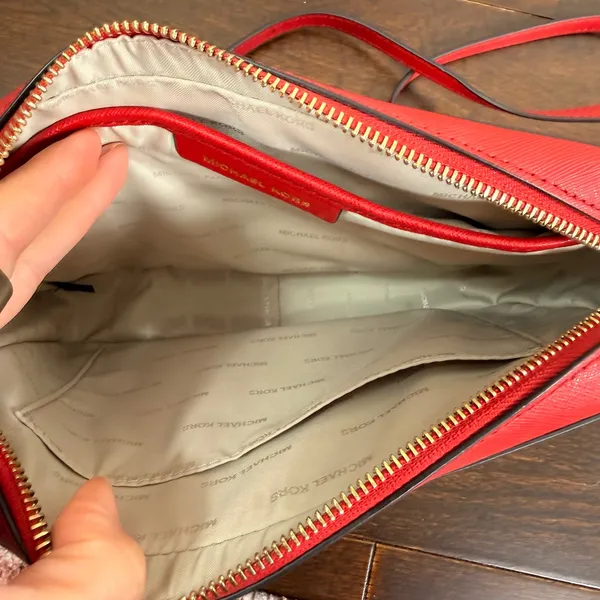 Michael Kors Jet Set East West Crossbody Bag Red Saffiano Leather Gold Hardware - Image 8