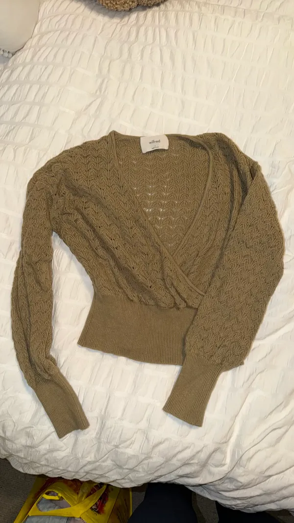 Wilfred Aritzia Top - Image 3