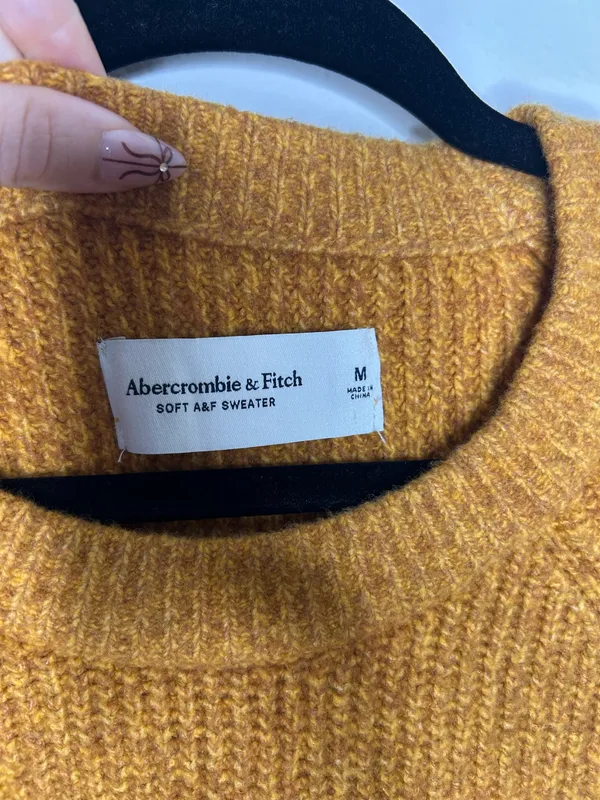 Abercrombie & Fitch Soft A&F yellow cotton blend ribbed-knit sweater size medium - Image 2
