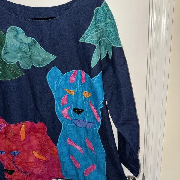 Alfredo's Wife Vintage Denim Tunic‎ Shirt Sz Small Colorful Leopards Folk Art - Image 2