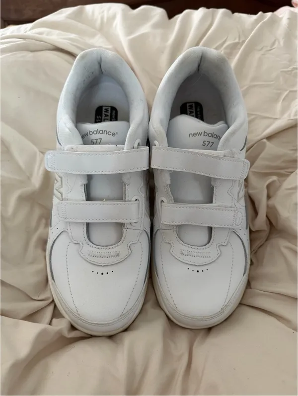 New Balance White 577 Sneakers Size 8 Womens 6.5 men’s - Image 7