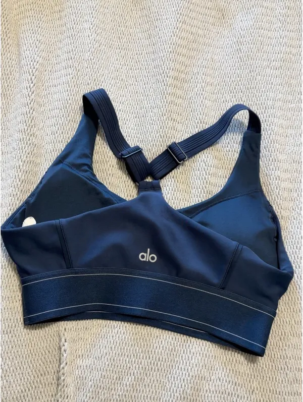 Alo Yoga Suit Up Airlift Bra - Image 2