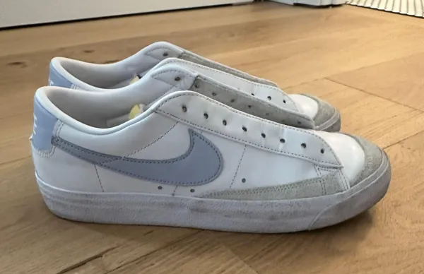 Nike Blazers Low - Image 2